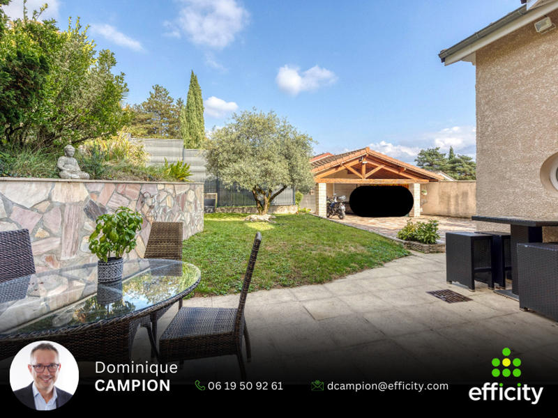 Maison - 197 m² - 7 pièces