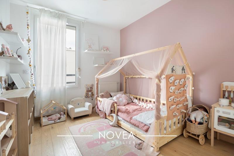 Appartement - 85 m² - 4 pièces