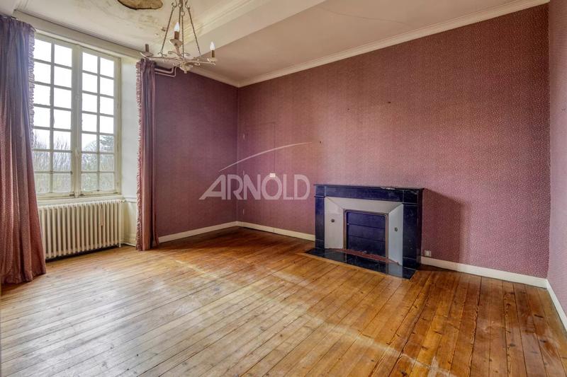 Maison - 463 m² - 15 pièces