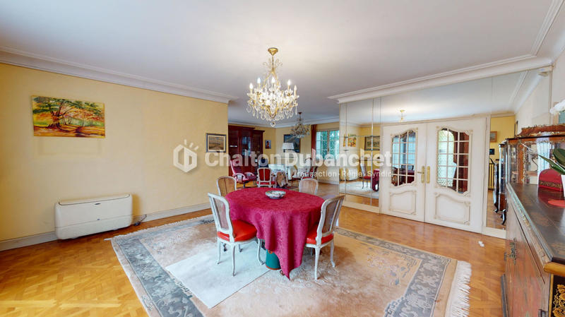 Maison - 160 m² - 5 pièces