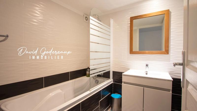 Maison - 151 m² - 7 pièces