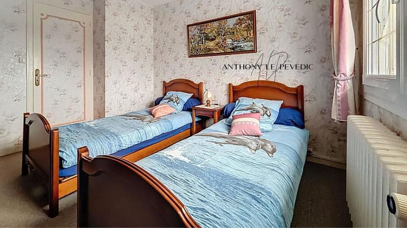 Maison - 120 m² - 7 pièces