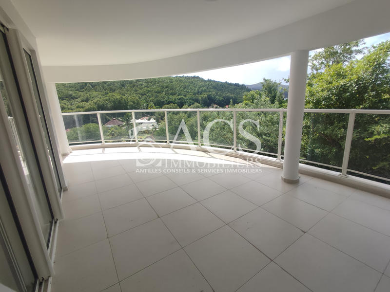 Appartement - 89 m² - 3 pièces