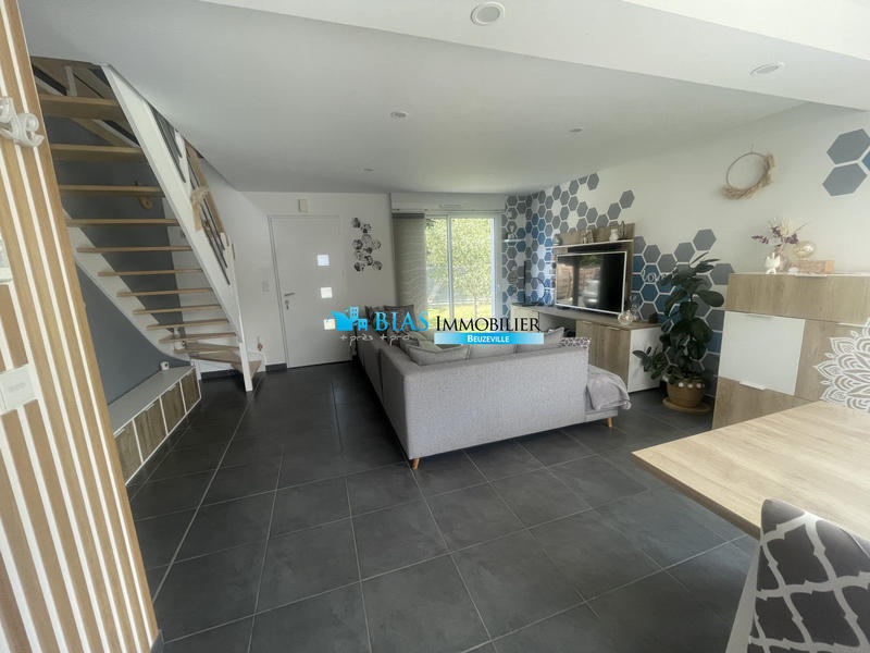 Maison - 110 m² - 6 pièces