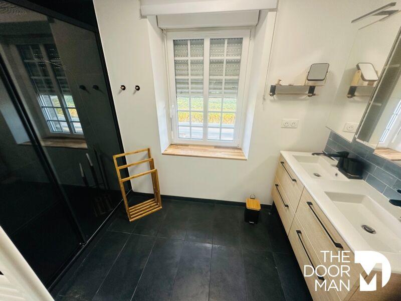 Maison en pierre - 144 m² - 4 pièces