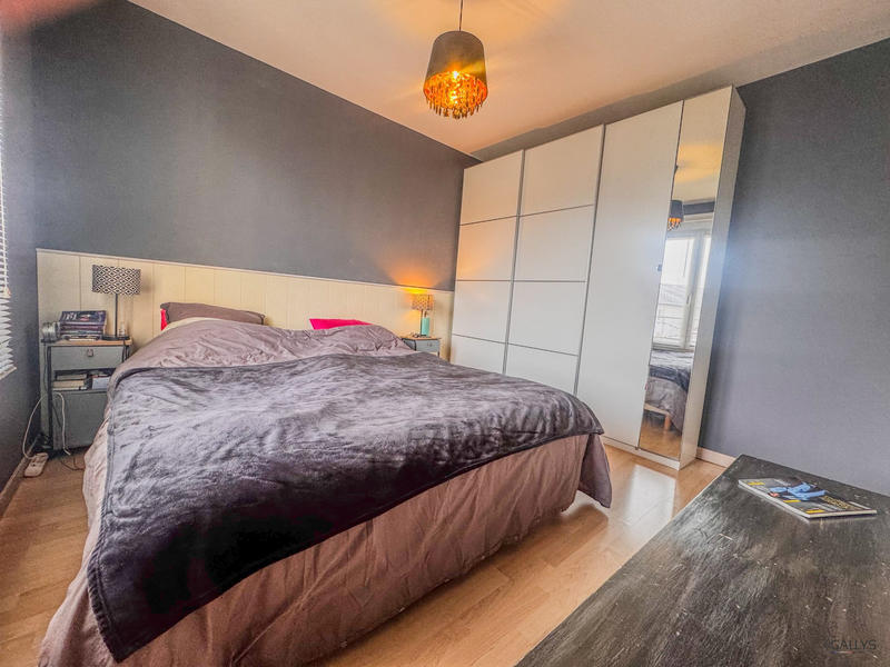 Maison - 96 m² - 6 pièces