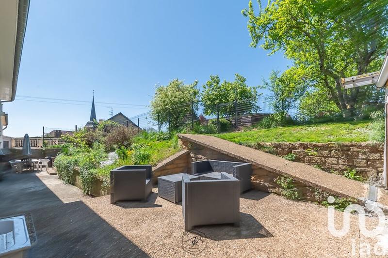 Maison - 340 m² - 13 pièces