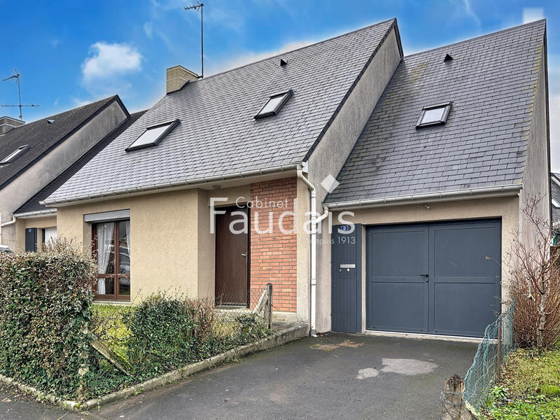 Maison - 95 m² - 5 pièces