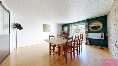 Maison de village - 180 m² - 7 pièces