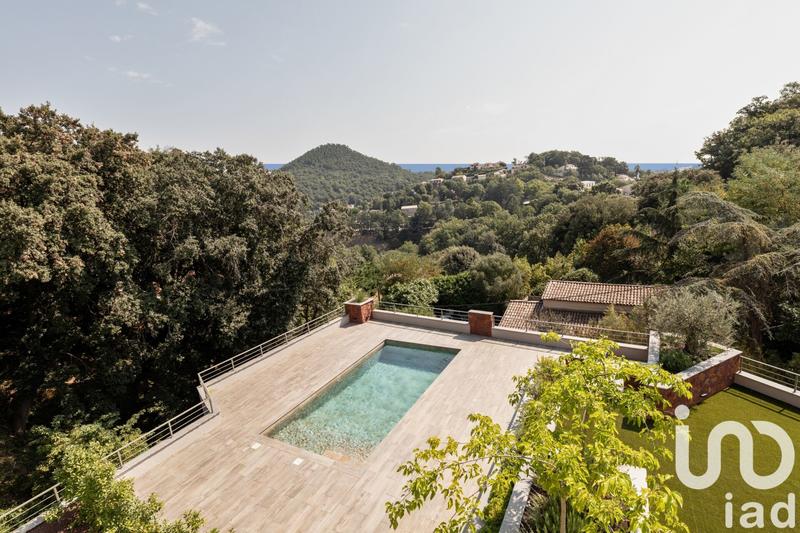 Appartement - 138 m² - 4 pièces