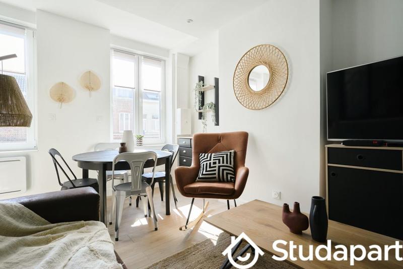 Chambre - 9 m² - 1 pièce