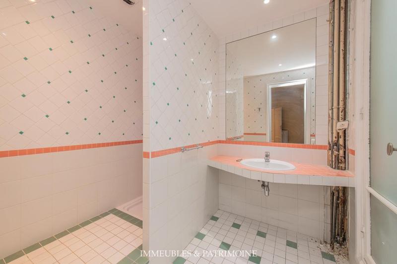 Appartement - 322 m² - 7 pièces