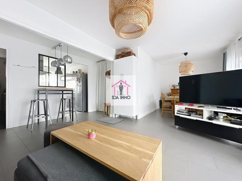 Appartement - 96 m² - 5 pièces