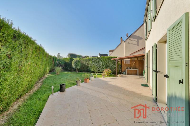 Maison - 87 m² - 5 pièces