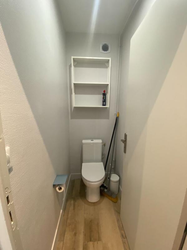 Appartement - 156 m² - 9 pièces