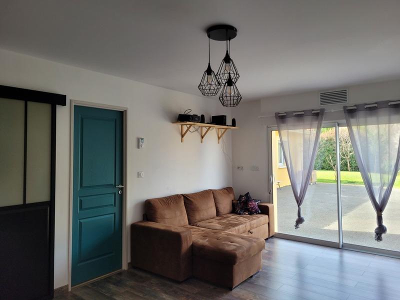 Maison - 210 m² - 9 pièces