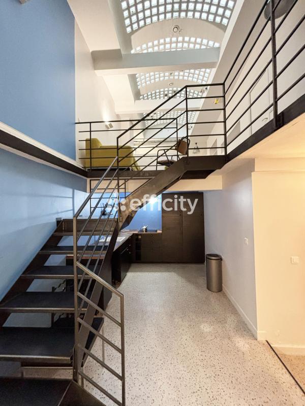 Bureau - 309 m² - 5 pièces