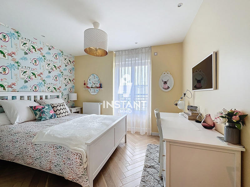 Appartement - 103 m² - 5 pièces