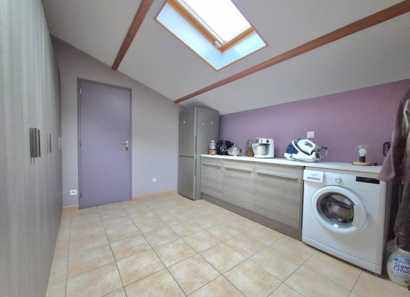 Maison - 96 m² - 4 pièces