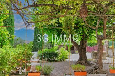 Mas - 162 m² - 8 pièces