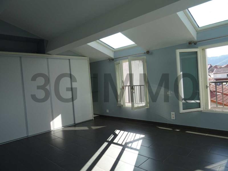 Appartement - 142 m² - 5 pièces