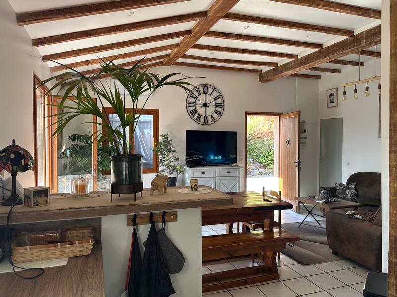 Maison - 189 m² - 11 pièces