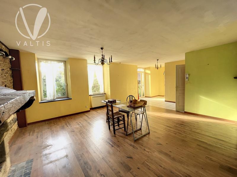 Maison - 121 m² - 5 pièces
