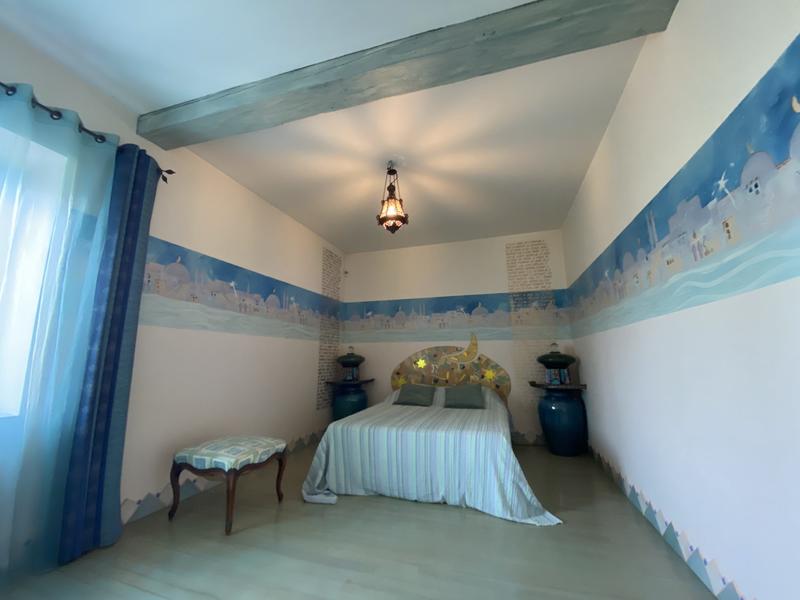 Maison - 211 m² - 7 pièces