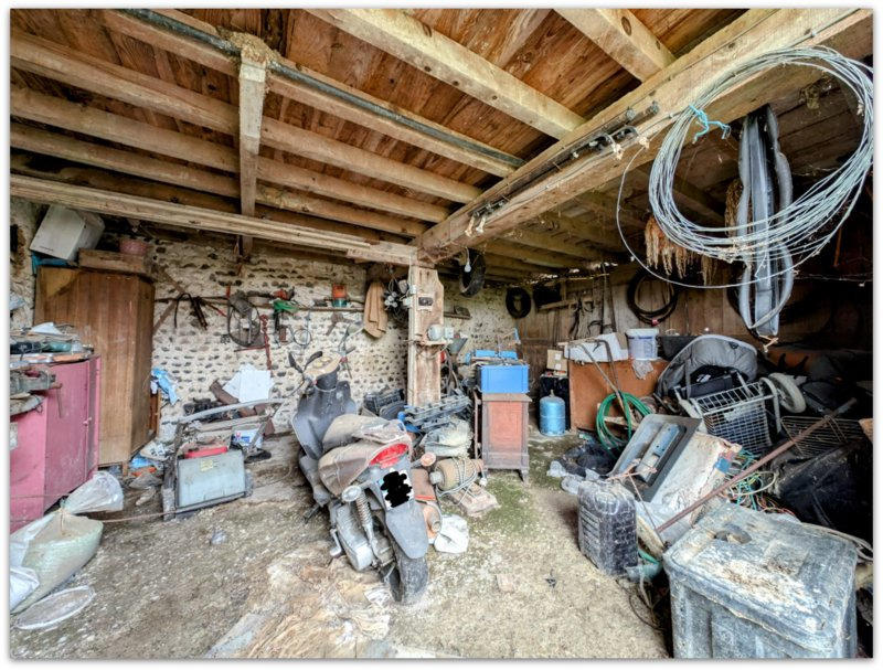 Maison - 99 m² - 4 pièces