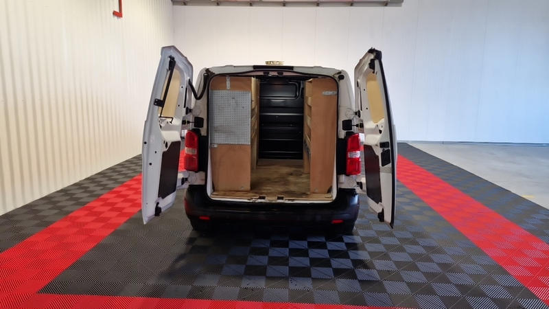 Citroën Jumpy m bluehdi 120 ss bvm6 driver 300 nm