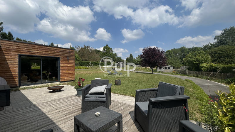 Pavillon - 166 m² - 8 pièces