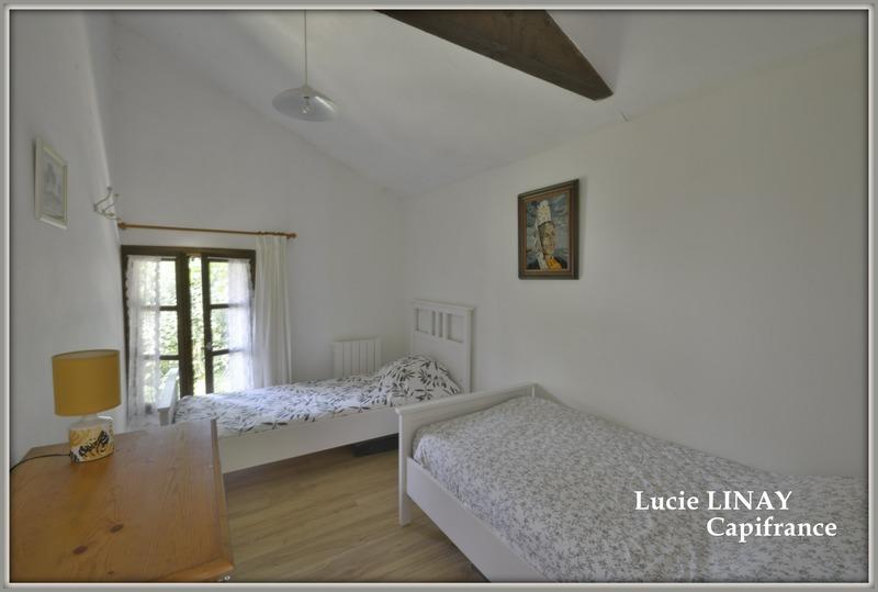 Maison - 180 m² - 5 pièces