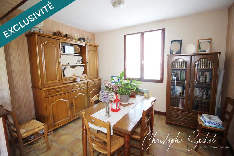 Maison - 93 m² - 6 pièces