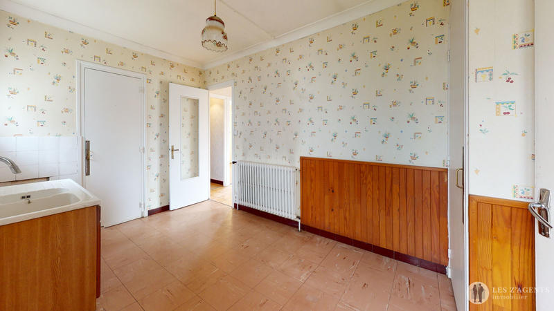 Maison - 101 m² - 6 pièces