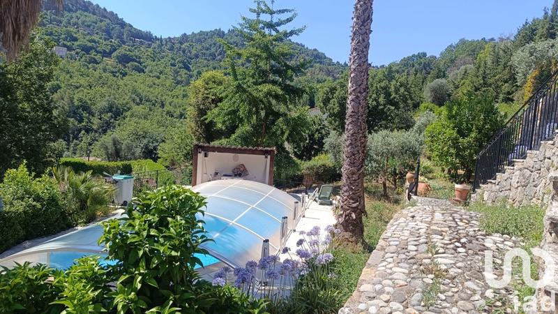 Maison - 170 m² - 6 pièces