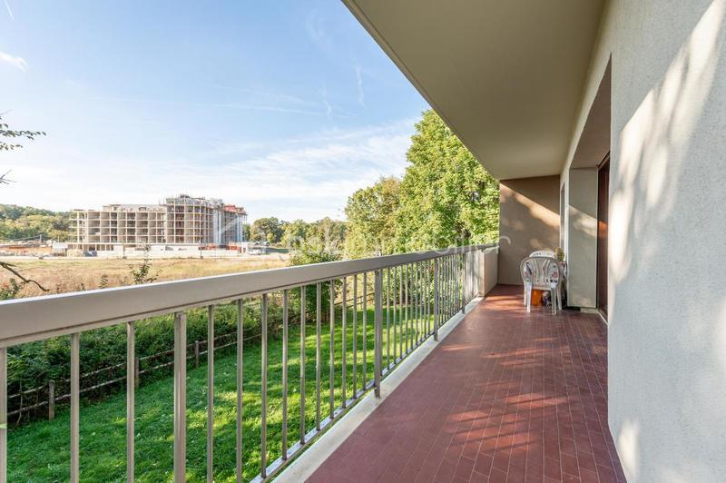 Appartement - 83 m² - 3 pièces