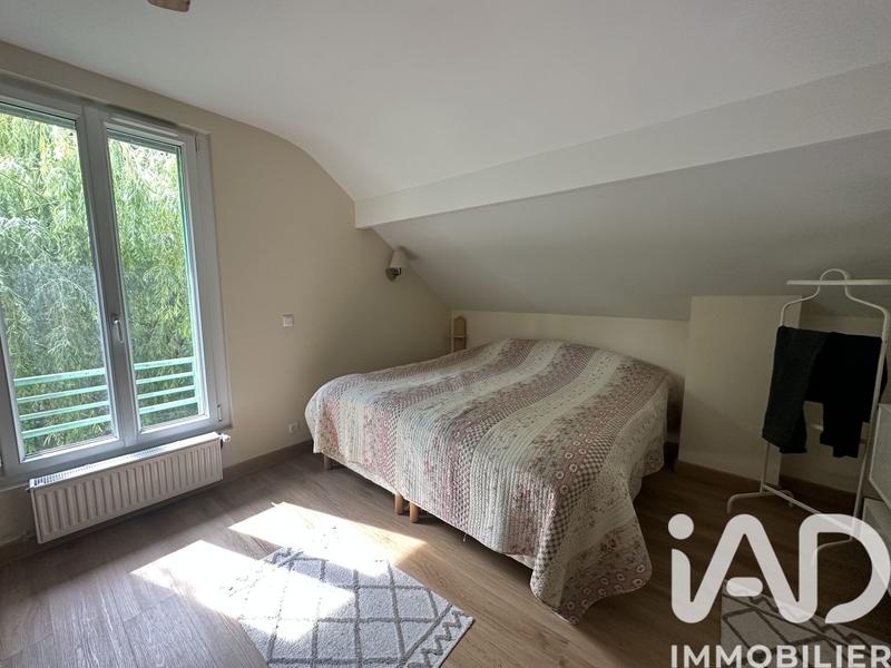 Maison - 95 m² - 5 pièces
