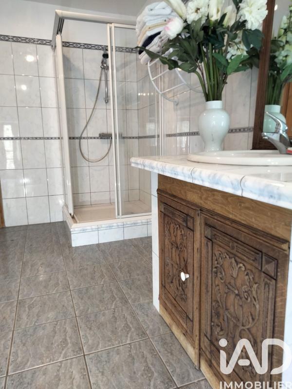 Maison de village - 389 m² - 10 pièces