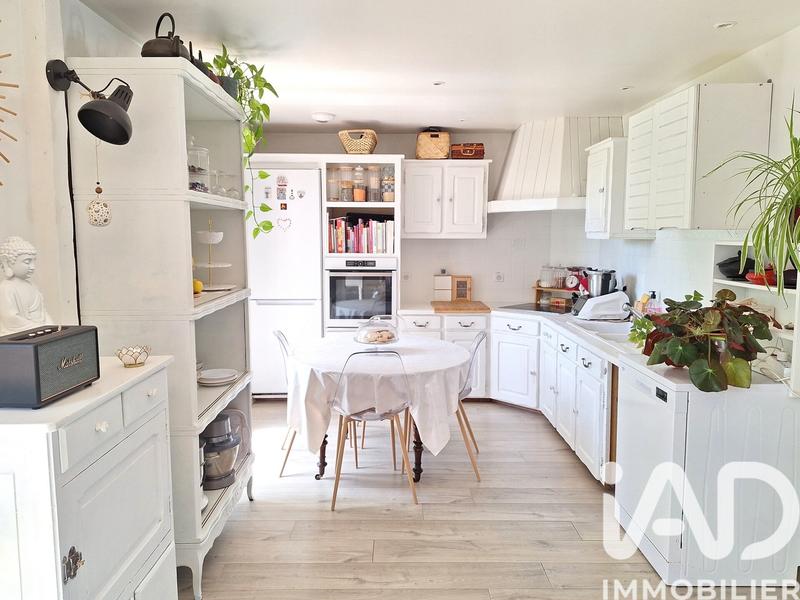 Maison - 154 m² - 7 pièces