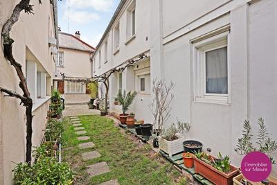 Maison - 150 m² - 5 pièces