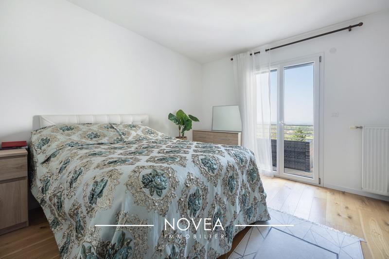 Maison contemporaine - 177 m² - 6 pièces