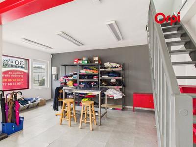 Local commercial - 135 m²