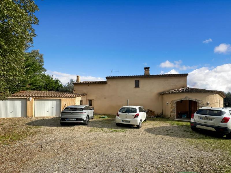 Maison - 162 m² - 6 pièces