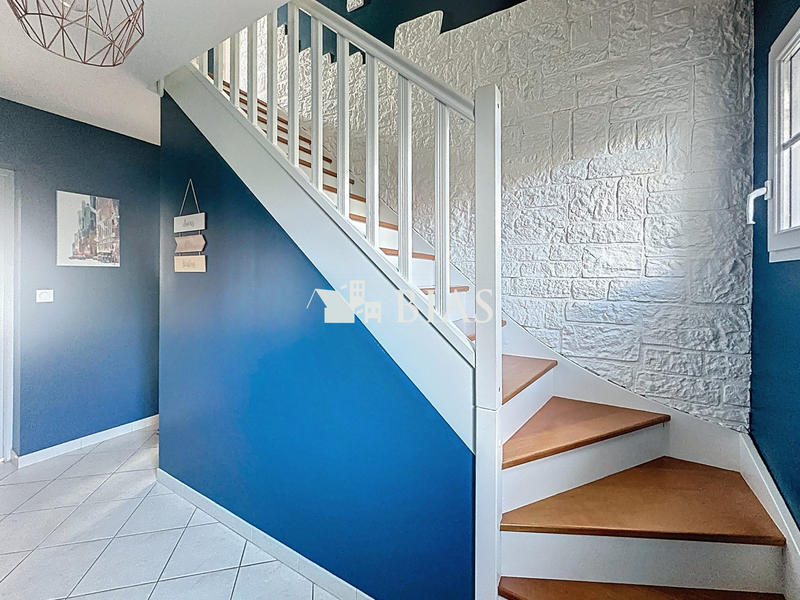 Maison - 115 m² - 4 pièces