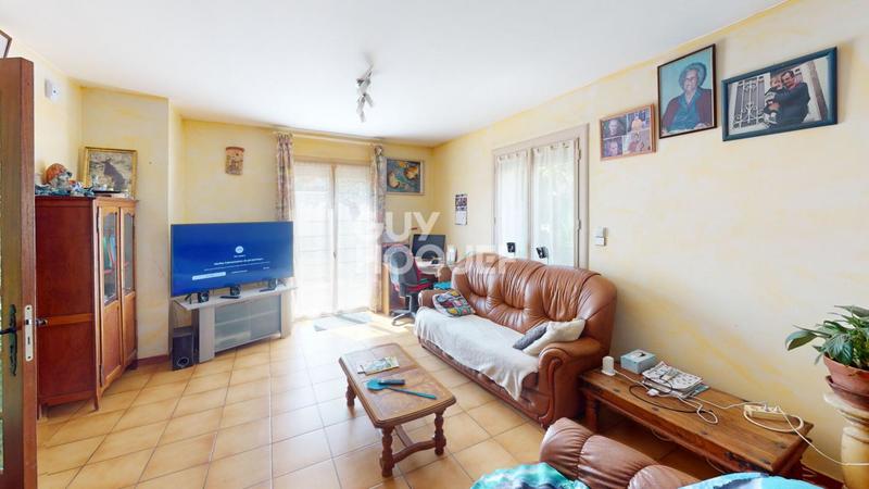 Maison - 104 m² - 4 pièces