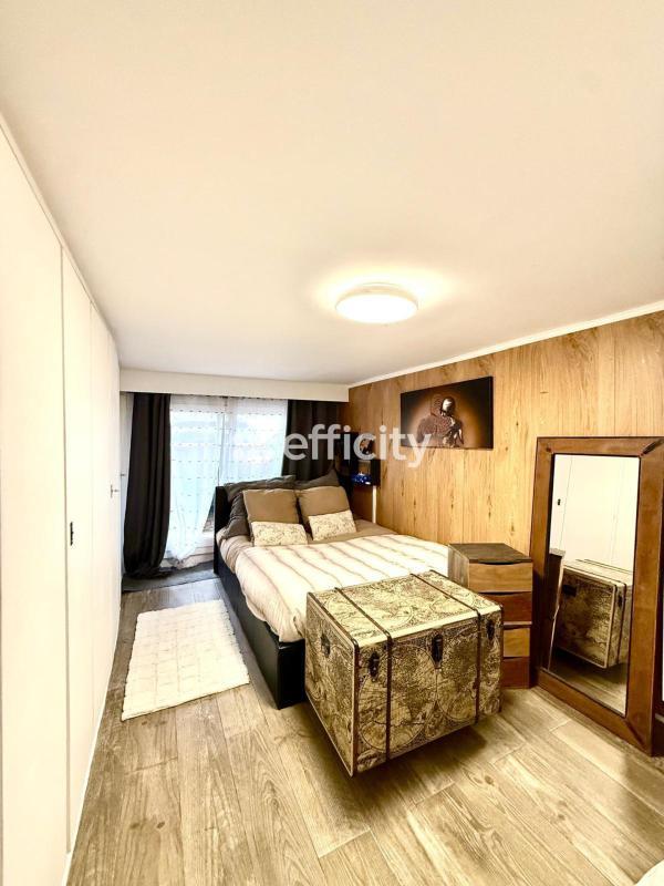 Maison - 106 m² - 5 pièces