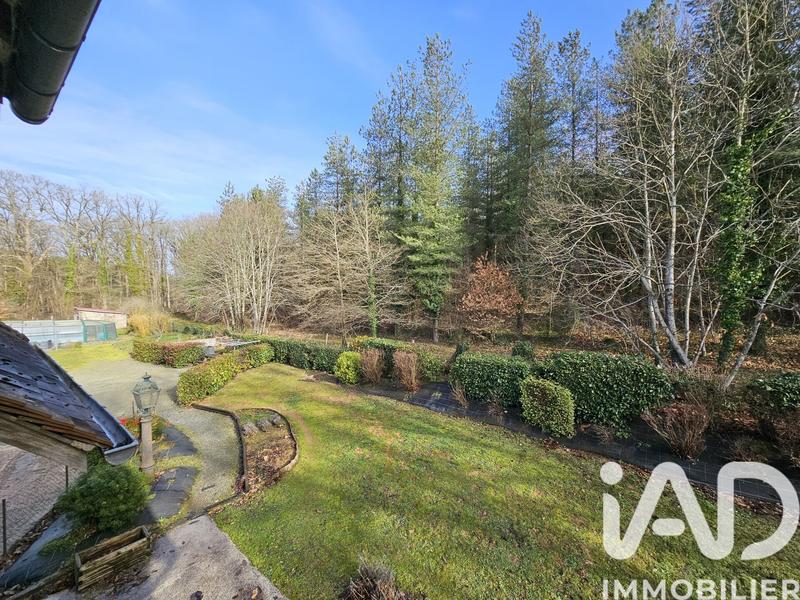 Maison - 161 m² - 6 pièces