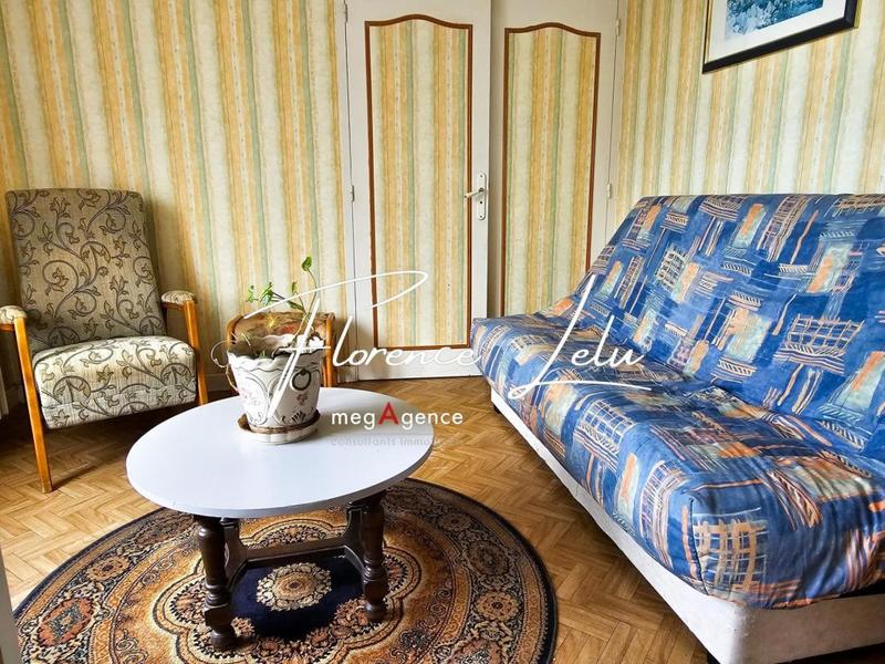 Maison traditionnelle - 112 m² - 6 pièces