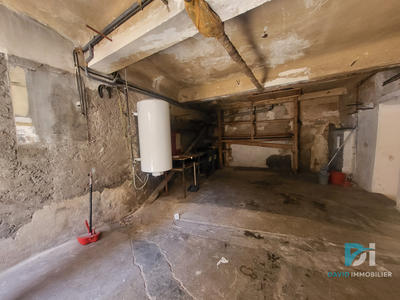 Maison de village - 254 m² - 6 pièces