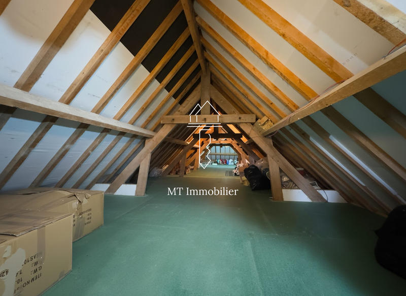 Maison - 137 m² - 5 pièces